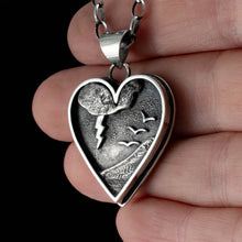 Load image into Gallery viewer, Stormy Sea Heart Pendant