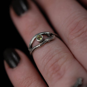 Dragon's Eye Midi Ring Size 2.75 - Rumination Jewelry