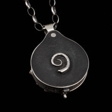 Load image into Gallery viewer, Fern Keyhole Locket - Rumination Jewelry