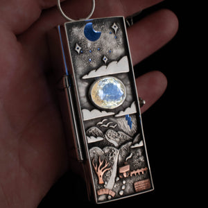 Planting by the Signs Locket - Rumination Jewelry