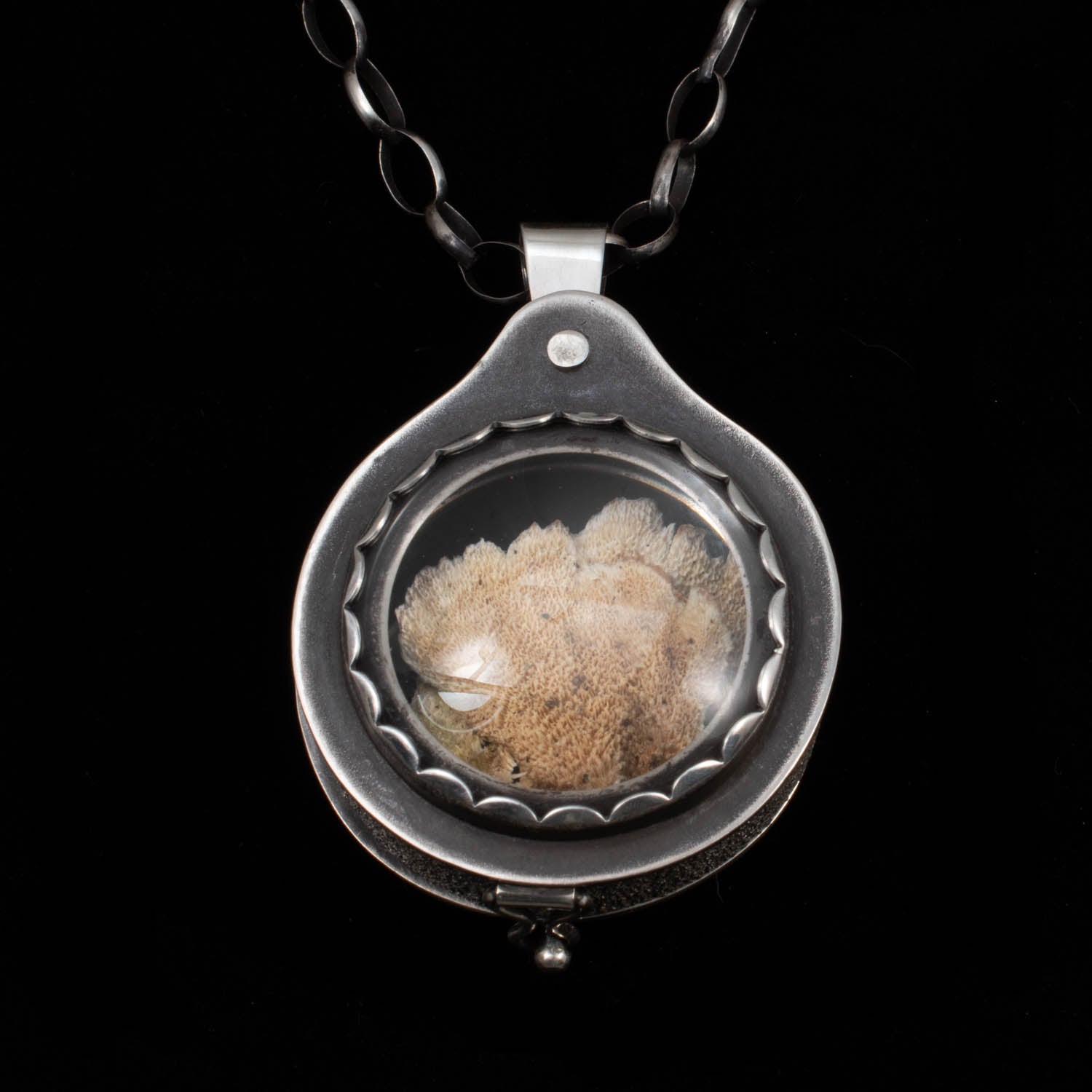 Beach Glass Lockets - Silver Circle, by EmiliaK Jewelry – The Kauai Store