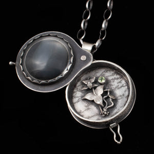Trillium Magnifying Glass Locket - Rumination Jewelry